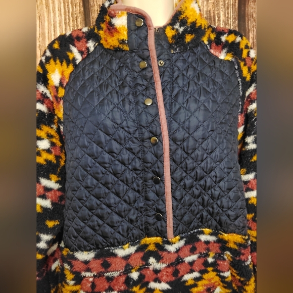 Simply Southern Colorful Quilted Women's Jacket Size Large! - Picture 4 of 5